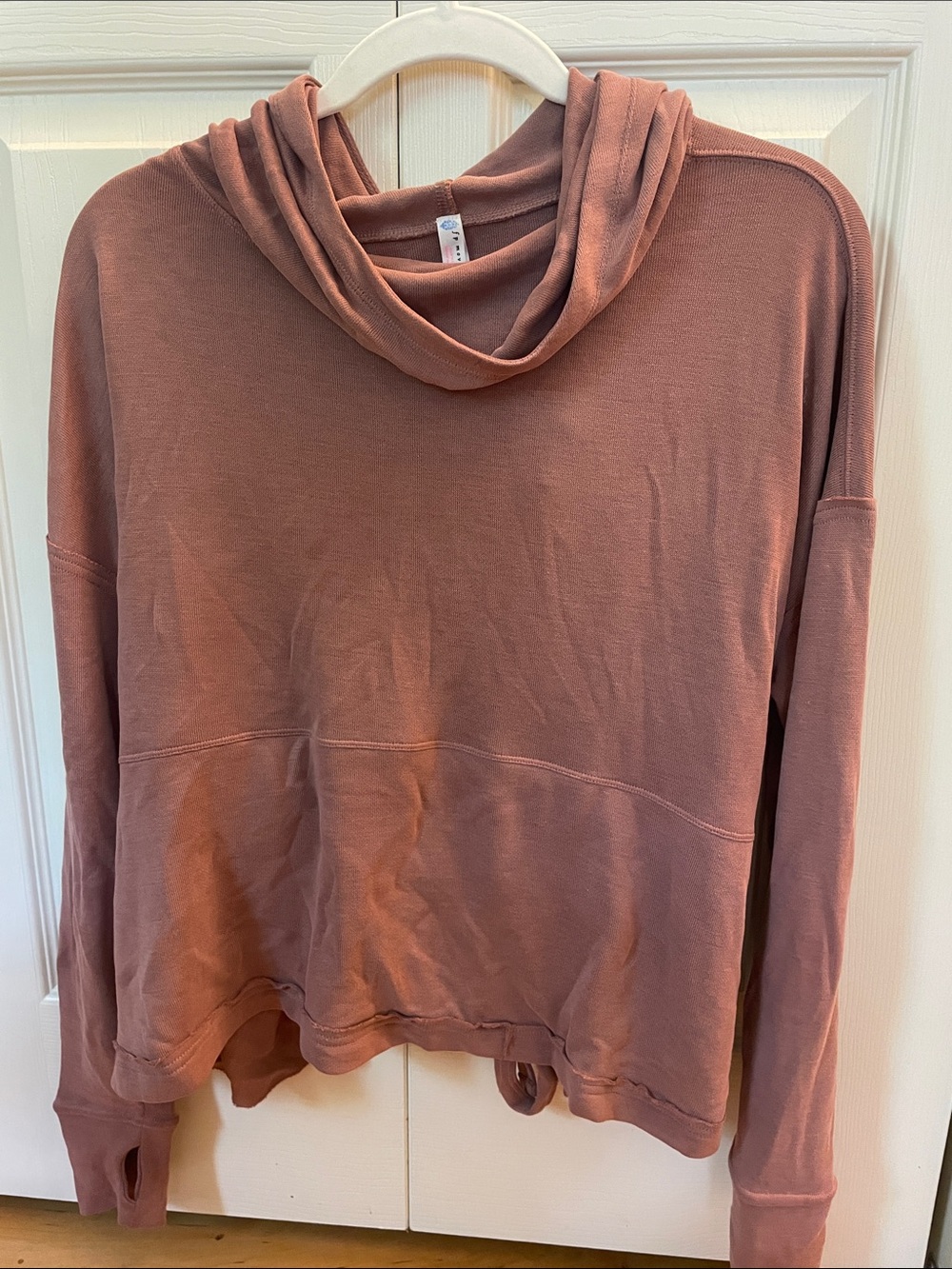 Vintage Free People Move Women's Lightweight Cowl Neck Sweatshirt - Dusty Rose